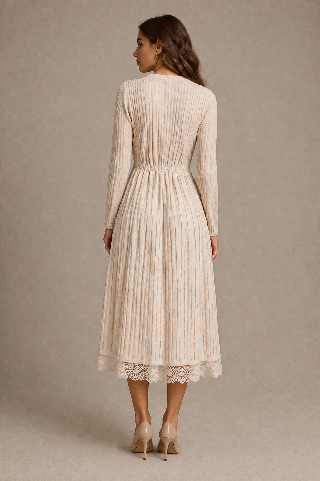 Elegant Turtleneck Knit Dress