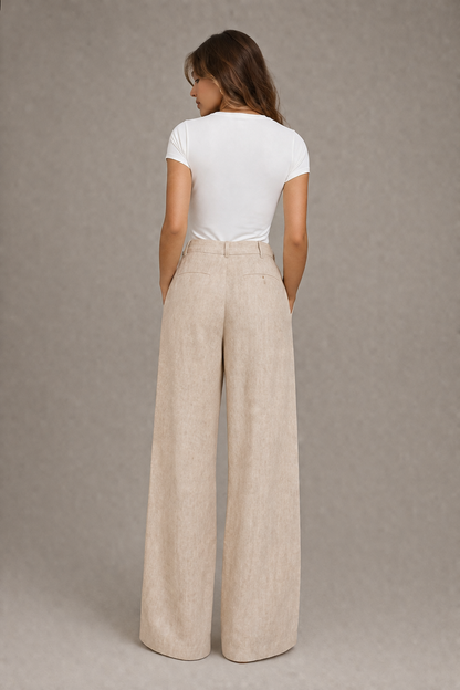 Essential Crop Top
